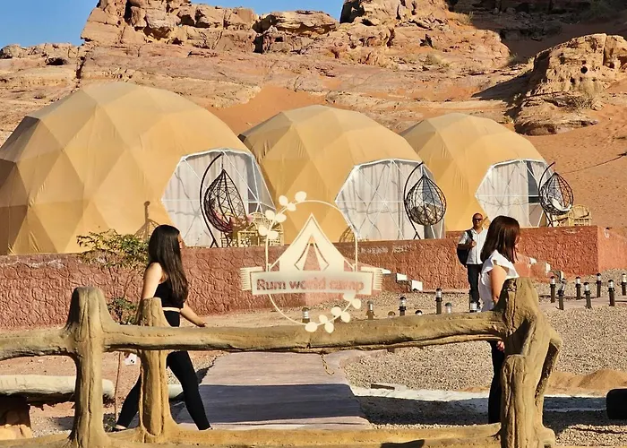 Rum World Bubble Luxury Camp